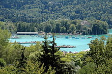 Playa de Klagenfurt en verano.