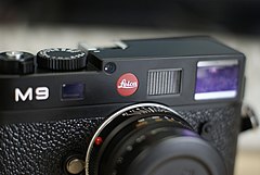Leica M9- Logo (3909095064).jpg