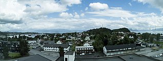 Panorama over Leirvik tatt fra Stord Hotel Foto: Johan Spaedtke, juni 2017