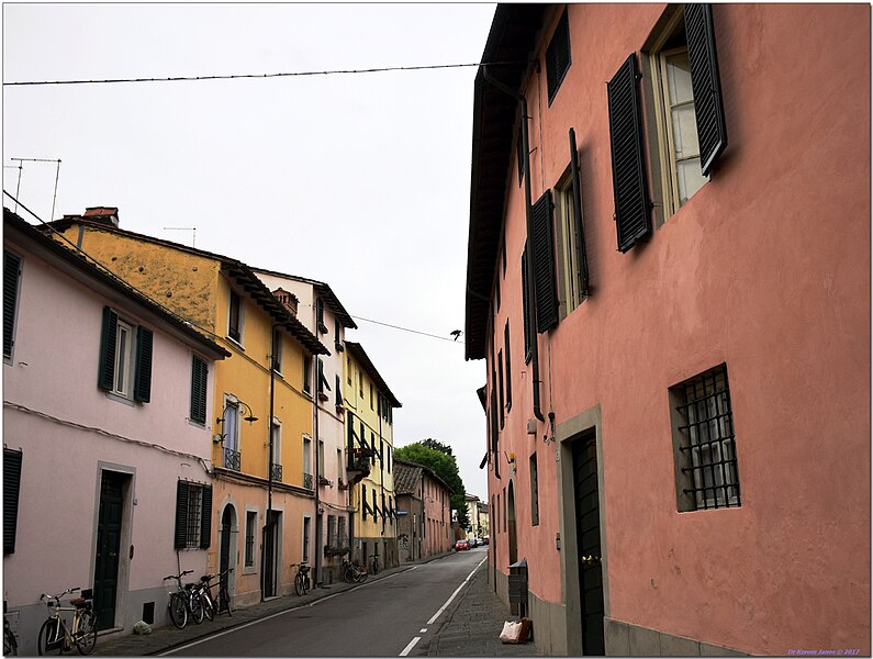 File:Lucca 0216 (50685971242).jpg