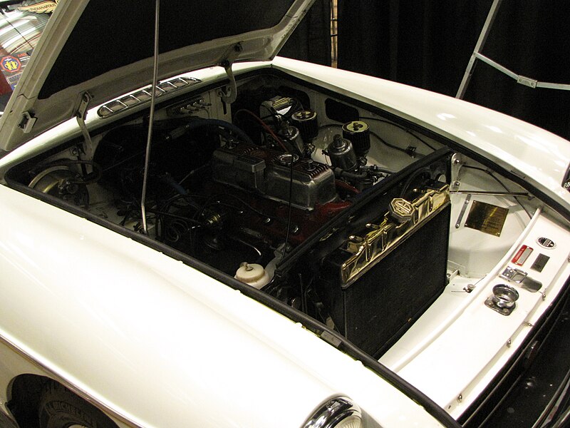 File:MG 1970 MGB Mark 2 Tourer Engine.jpg