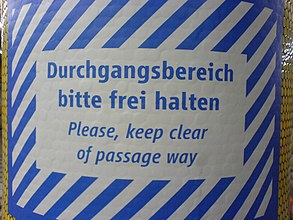 MVG — Schild Durchgangsbereich (U-Bahn)