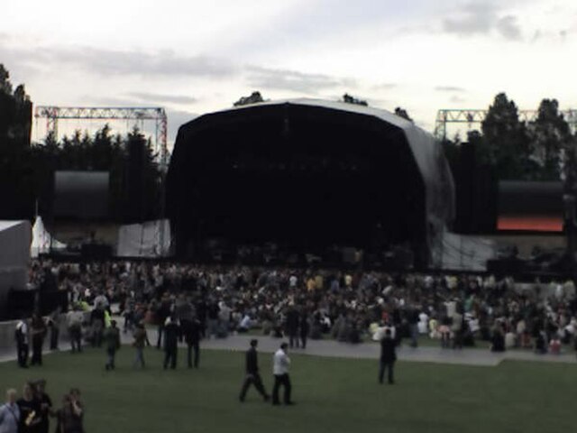 Meadowbank Stadium prior to performance by Radiohead at the 2006 T on the Fringe, taken from the main seating area