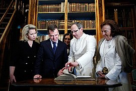 Medvedev i Strahov Klosters bibliotek (2011)