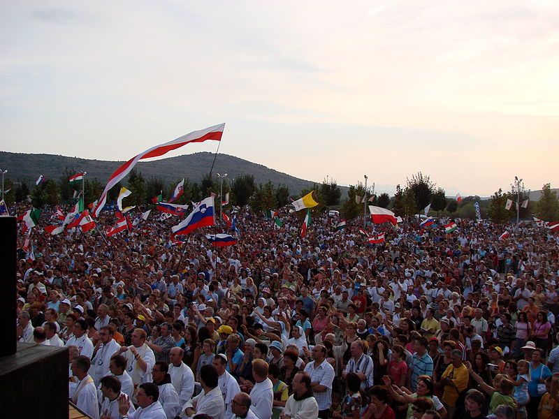 File:Medziugorie - Međugorje 12.JPG