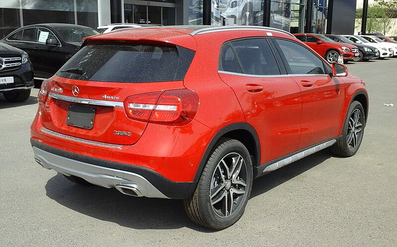 File:Mercedes-Benz GLA X156 02 China 2016-04-14.jpg