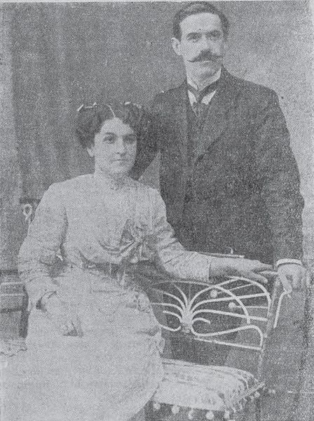 File:Milan Genov and his wife late portrait Skopie.JPG