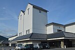 美馬市立図書館のサムネイル