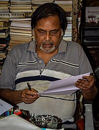 Mr. Subrata Dutta, Founder member of Kolikata Little Magazine Library O Gabeshona Kendra DSC 1871 06