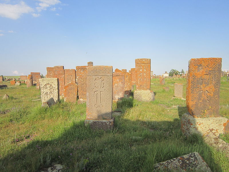 File:NORATUS GRAVEYARD 2.JPG