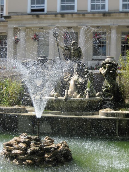 File:Neptune's Fountain, Cheltenham - geograph.org.uk - 884796.jpg