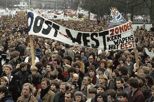 Protest in Amsterdam against the deployment of Pershing II missiles in Europe, 1981