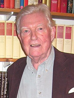 Paul Johnson (writer) English writer