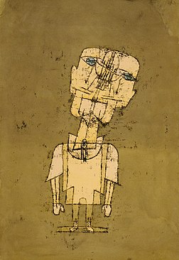 Fantasma de um Gênio de Paul Klee, 1922. Transferência de óleo e aquarela sobre papel colocado sobre cartão, coleção da Galeria Nacional da Escócia. Paul Ernst Klee (1879–1940) foi um pintor e artista gráfico alemão cuja obra diversificada está associada ao Expressionismo, Construtivismo, Cubismo, Primitivismo e Surrealismo. Além de seu trabalho artístico, escreveu escritos teóricos da arte, como Confissão criativa (1920) e Caderno de esboços educacionais (1925). Paul Klee é um dos artistas visuais mais importantes do modernismo clássico do século XX. (definição 3 893 × 3 893)