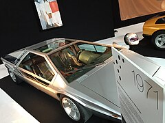 Pabellón del automóvil y la moda Mondial de l'Automobile de Paris 2014-11.JPG