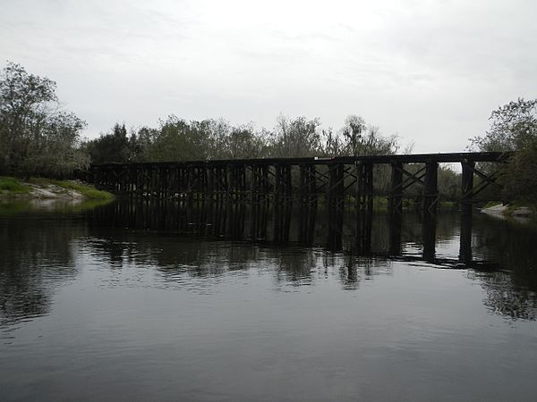Bridge over Peace River near Arcadia