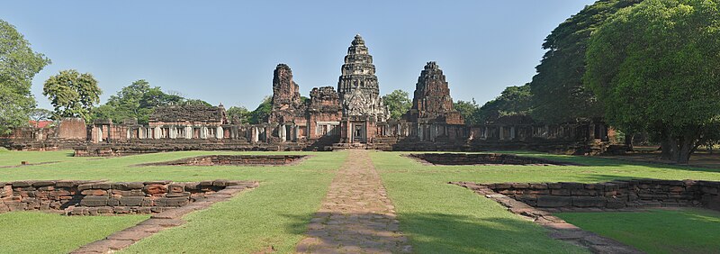 File:Phimai temple Wikimedia Commons.jpg