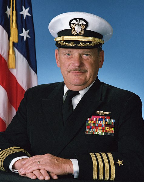 File:Portrait- US Navy (USN) Captain (CAPT) Leon J. Entas (covered) - DPLA - b099cc93b3e81d584c0a7a8907cc3669.jpeg