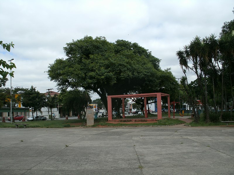 File:Praça Parque Novo Mundo - Parque Novo Mundo - São Paulo - SP - panoramio (1).jpg