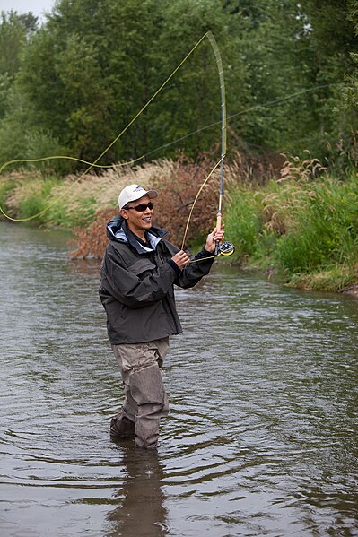 File:President Barack Obama casts his line while fishing for trout on the East Gallatin River near Belgrade, Mont., on Aug. 14, 2009.jpg