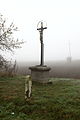 Čeština: Kříž v Protivci u Žlutic, Karlovarský kraj English: A cross in Protivec near Žlutice, Karlovy Vary Region, CZ