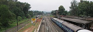 Punalur-rly stn01.jpg