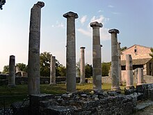 Colonne della basilica del municipio romano di Saepinum