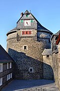 Schloss Burg: Geschichte, Beschreibung, Heutige Nutzung