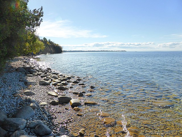 Image: Sibbald Point Provincial Park   a view to Lake Simcoe (2)