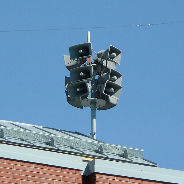 File:Sirens in Kuopio - Poliisiasema (police station).jpg