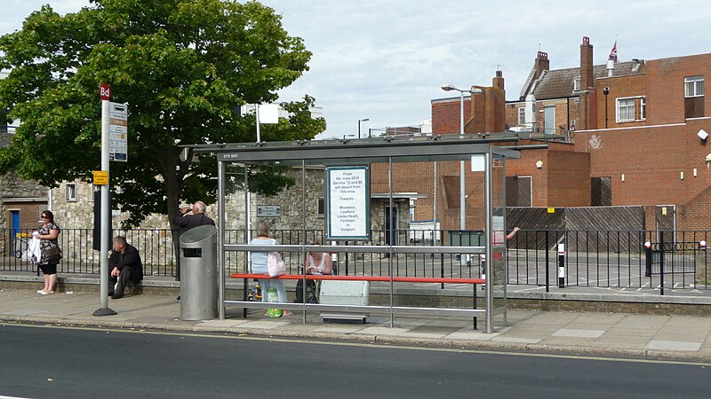 File:Southampton Castle Way bus stop Bd 2.JPG