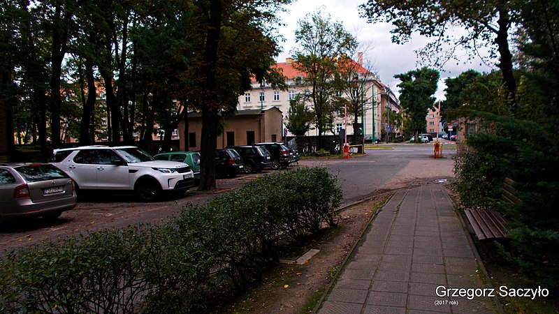 File:Szpital Kliniczny im. Heliodora Święcickiego Uniwersytetu Medycznego im. Karola Marcinkowskiego w Poznaniu 3.jpg