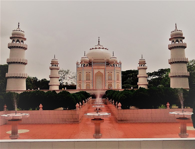 File:Tajmahal in Bangladesh 2.jpg