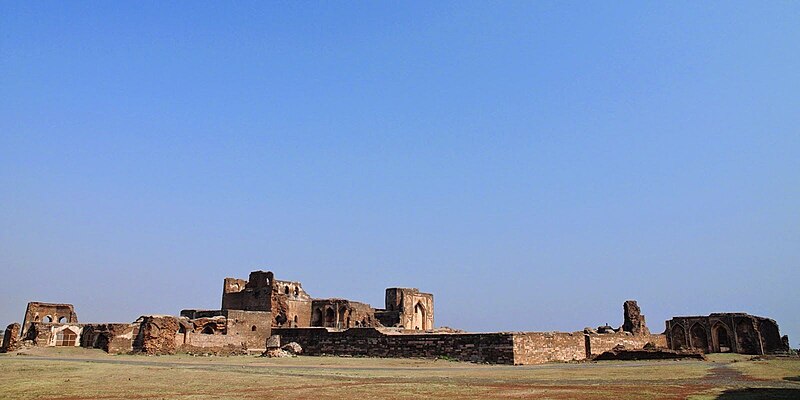 ಚಿತ್ರ:Takht Mahal.jpg