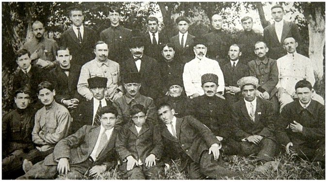 Teachers and students of the Gazakh Teachers Seminary