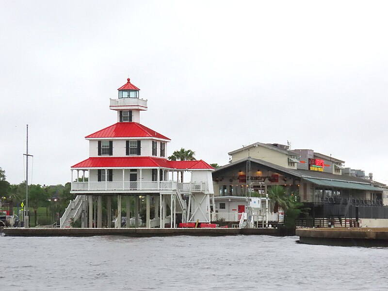 File:The Light House and the West End Harbor, New Orleans, April 2024.jpg
