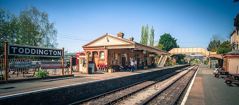 File:Toddington Railway Station GWSR 001.jpg