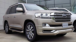 Toyota Land Cruiser ZX (URJ202W) 2015 4201.jpg