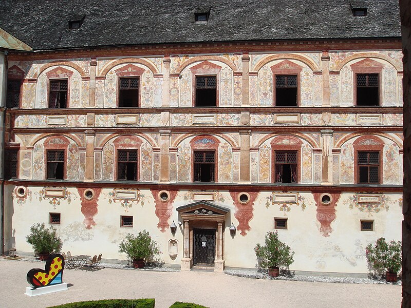 File:Trazberg castle-tirol-austria.JPG