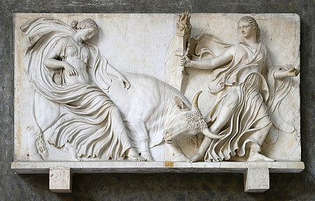 Fail:Two Bacchantes and a Bull (Vatican Museums) September 2015.1a.jpg