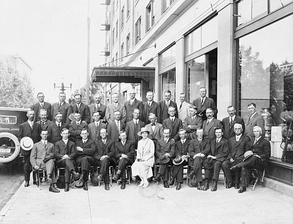 Caucus of the United Farmers of Alberta in 1921