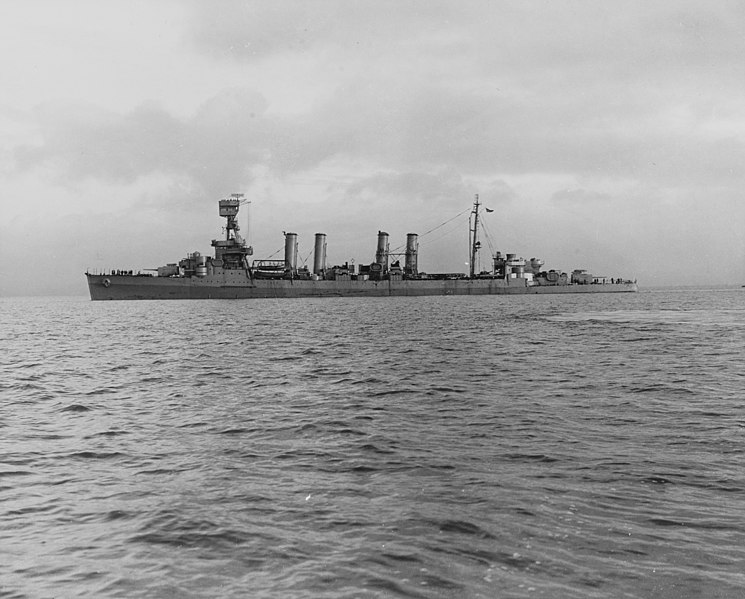 File:USS Concord (CL-10) - 19-N-28439.jpg