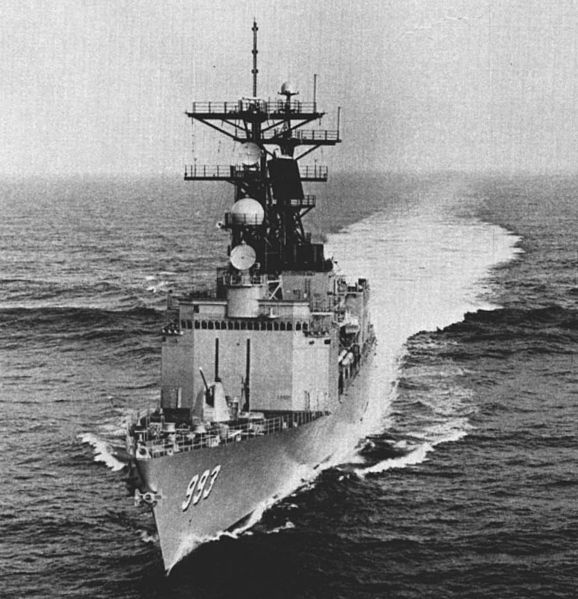 File:USS Kidd (DDG-993) underway in 1981.jpg