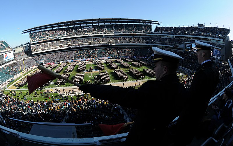 File:US Navy 091212-N-9693M-044 Midshipman 2nd Class Jason Beasley and Midshipman 1st Class Michael Ross irect the Brigade of Midshipmen as they enter the stadium.jpg