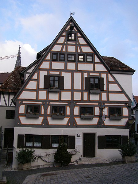 File:Ulm budynek Fischerg 23 1.jpg