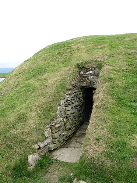 Entrance to Unstan Chambered Cairn, Orkney