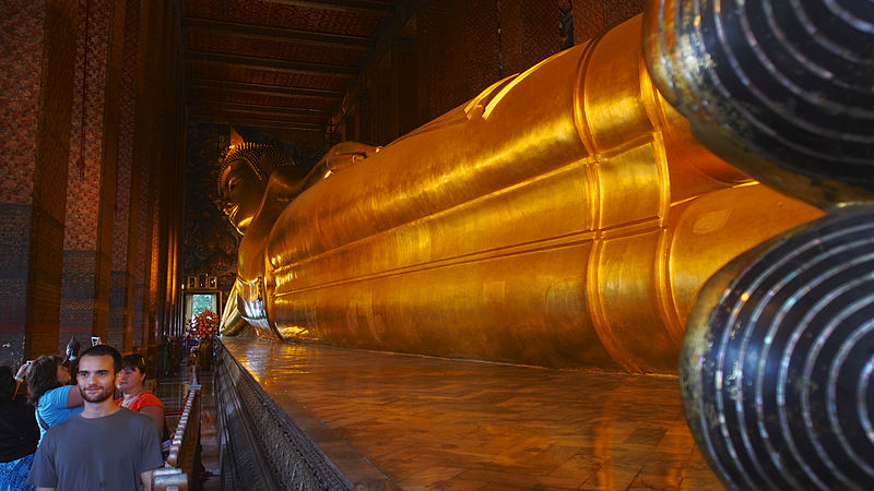 File:Wat Pho Bangkok (12416787005).jpg