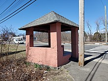 The remaining shelter seen in 2023 Waterbury and Milldale Tramway shelter in Waterbury, March 2023.jpg