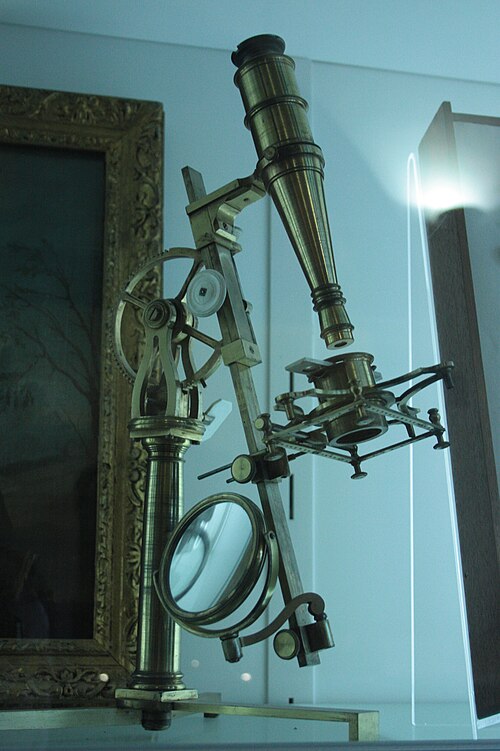 William Hunter's microscope, Hunterian Museum, Glasgow