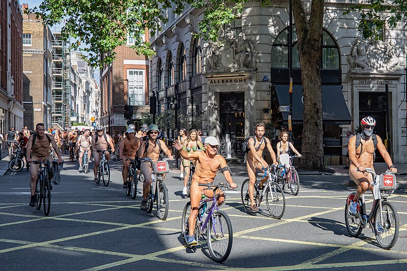 File:World Naked Bike Ride London 2021 02.jpg
